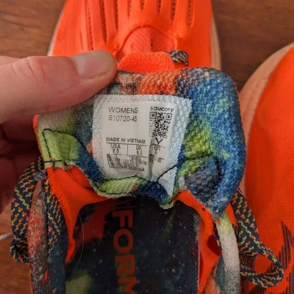 Saucony Tempus Women's 8.5 - Picture 2 of 9